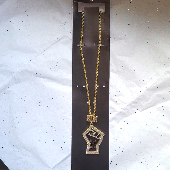 "ROPE CHAIN" 16" Costume jewelry! - Picture 2 of 6